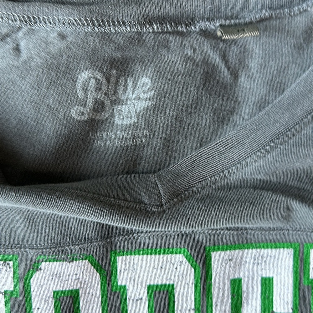 UNT North Texas green eagles women’s crop T shirt New with tags Sm Med Lg - Picture 5 of 5